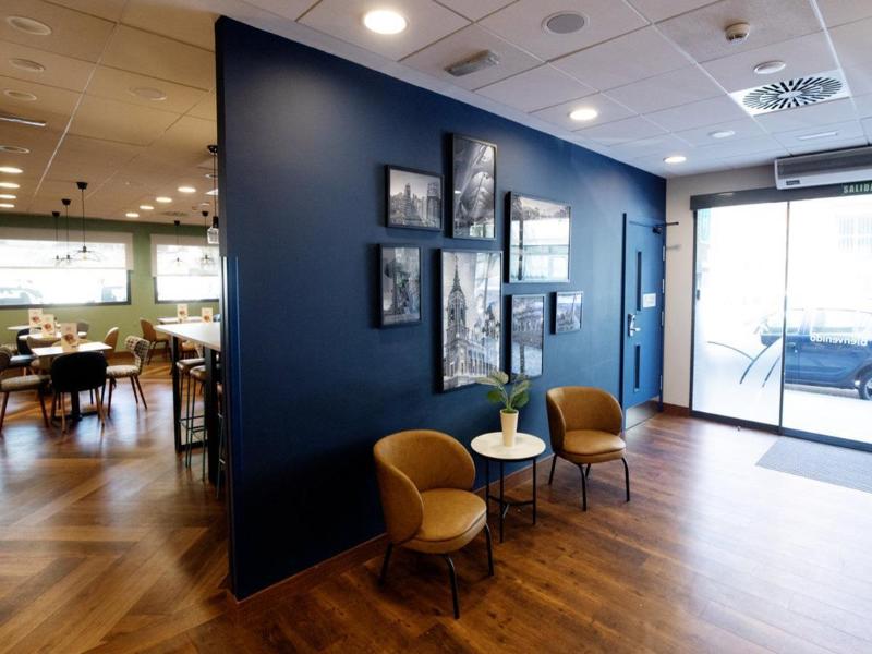 Travelodge Madrid Metropolitano image