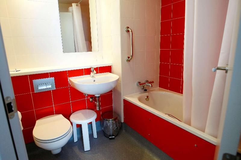 Travelodge Madrid Metropolitano image