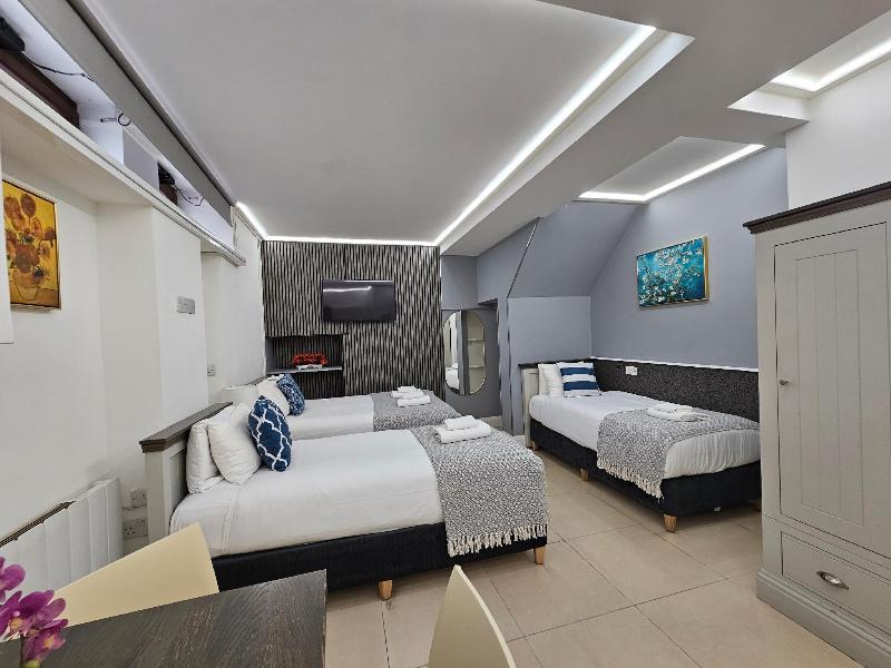 London Stay Apartments image
