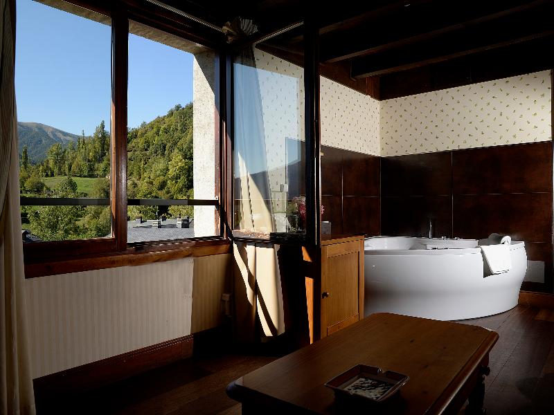 Pradas Ordesa Hotel image