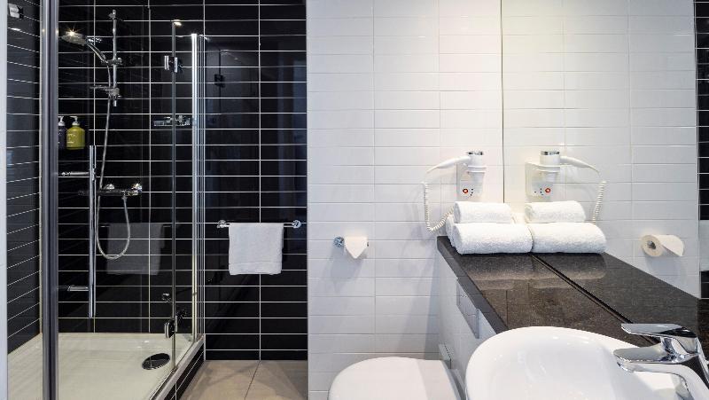 Holiday Inn Express Amsterdam Schiphol image