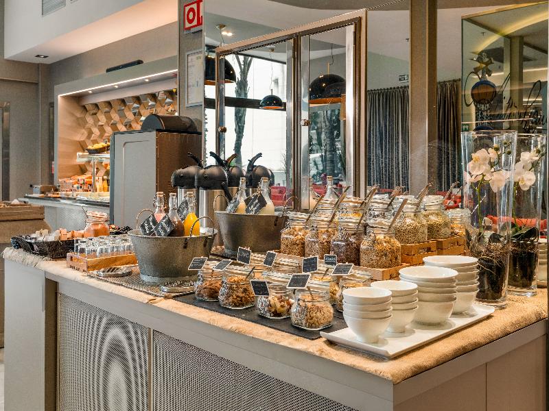 Hotel Indigo Barcelona Plaza Catalunya image