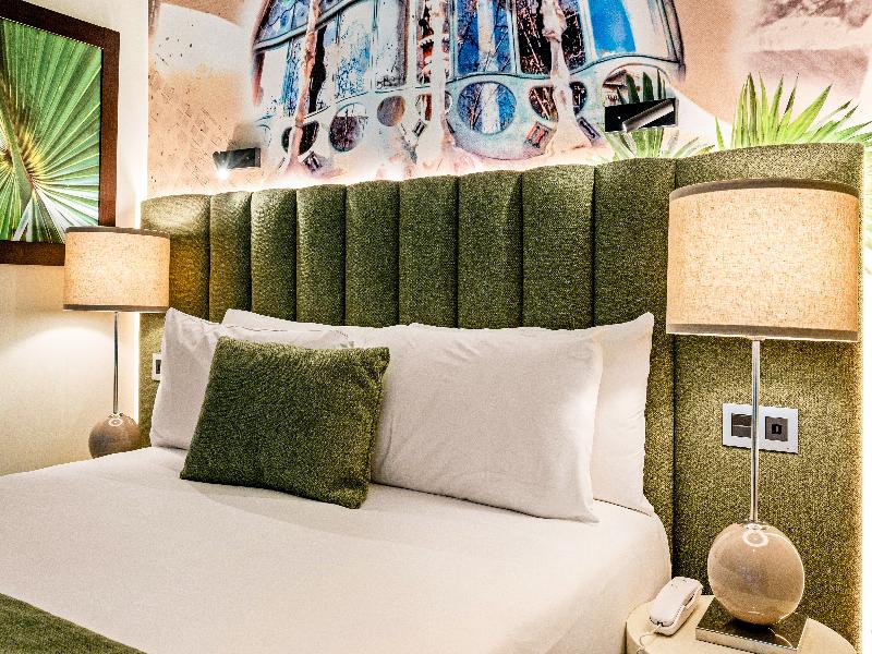 Hotel Indigo Barcelona Plaza Catalunya image