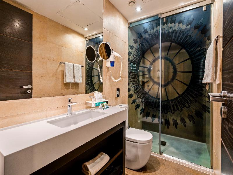 Hotel Indigo Barcelona Plaza Catalunya image