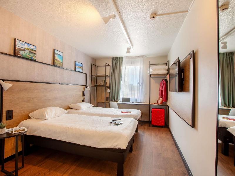 ibis Cherbourg La Glacerie image