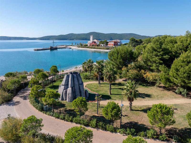 Amadria Park Hotel Jakov image