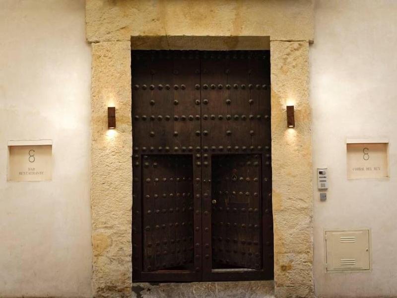 Corral del Rey Hotel image
