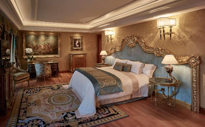 Rome Cavalieri, Waldorf Astoria Hotels & Resorts