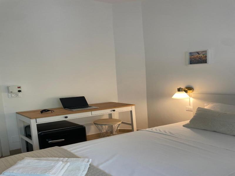 Elite Hotel image