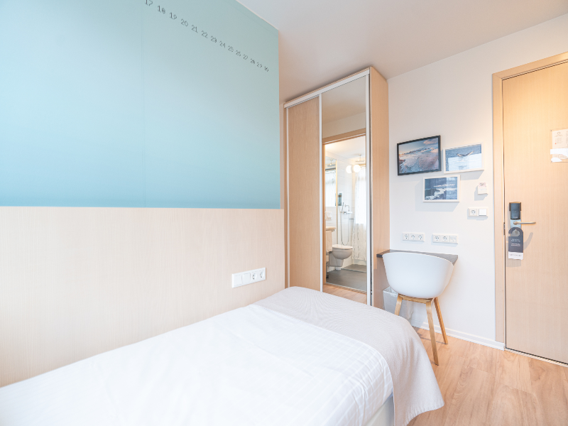 Reykjavik Lights by Keahotels image