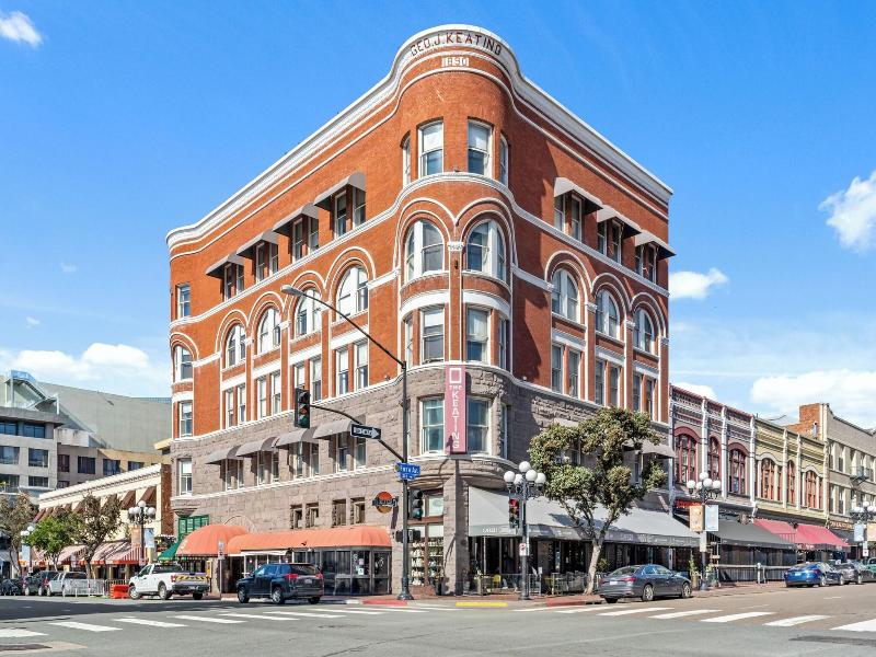 The Keating Hotel image
