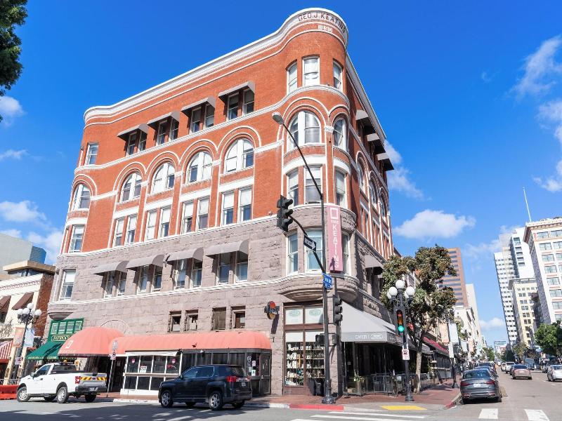 The Keating Hotel image