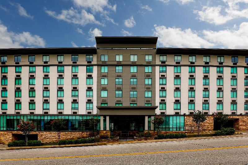 Holiday Inn Express & Suites Downtown Fort Worth image