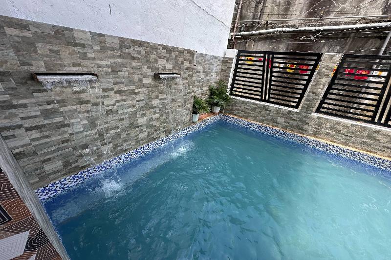 White-Beach Hideaway Resort Puerto Galera by ZUZU image