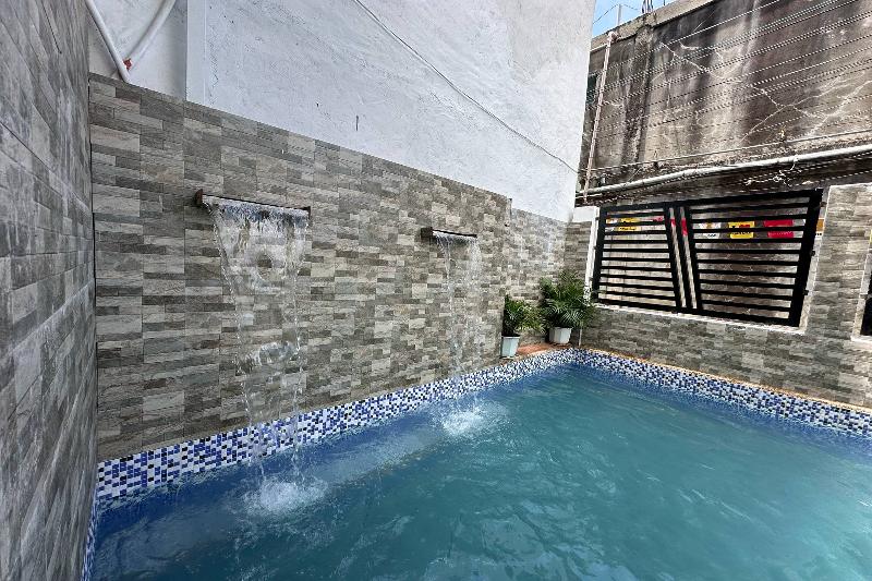 White-Beach Hideaway Resort Puerto Galera by ZUZU image