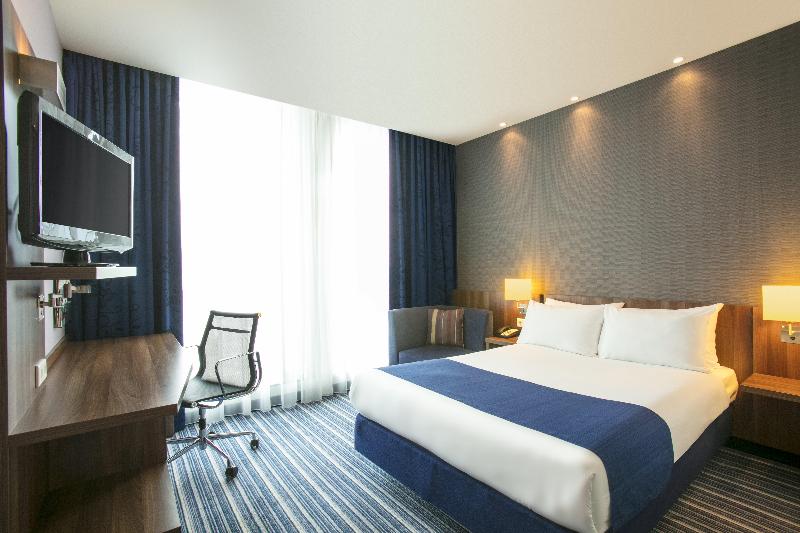 Holiday Inn Express The Hague Parliament image