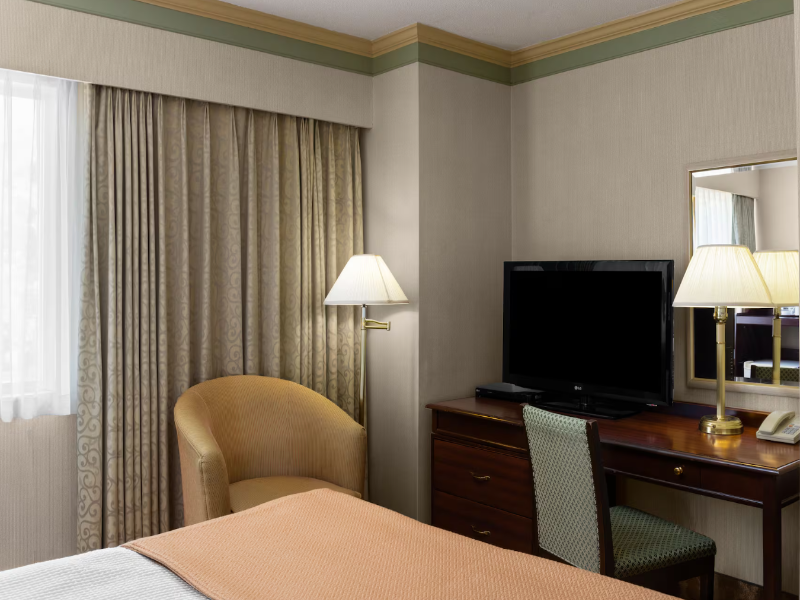 Royal Scot Hotel & SUI, Trademark Coll by Wyndham image