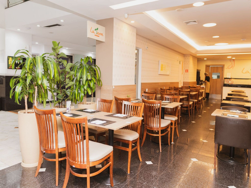 Intercity Curitiba 7 de Setembro — restaurant