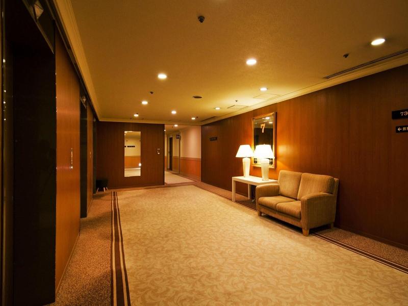 Hotel Okura Niigata image