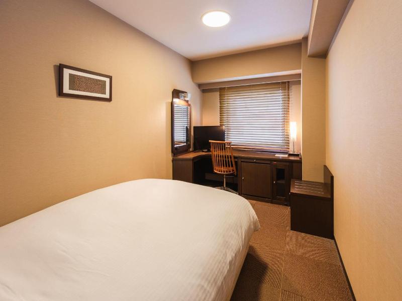 Hotel Sunroute Niigata image