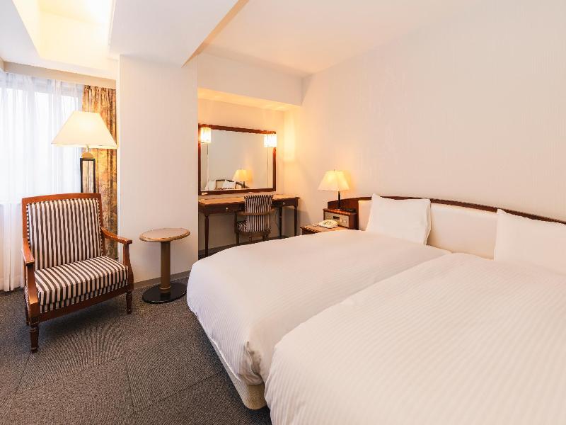 Hotel Sunroute Niigata image