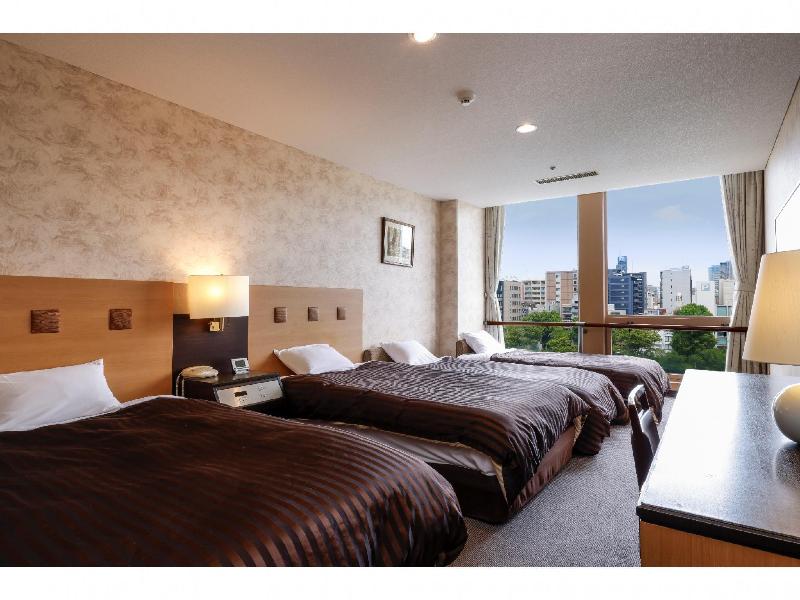 Osaka Castle Hotel image