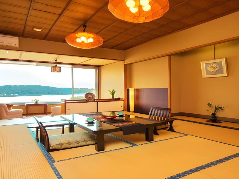 Kurofune Hotel image