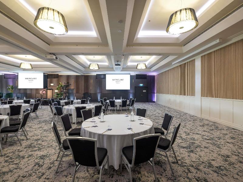 Mercure Gold Coast Resort image