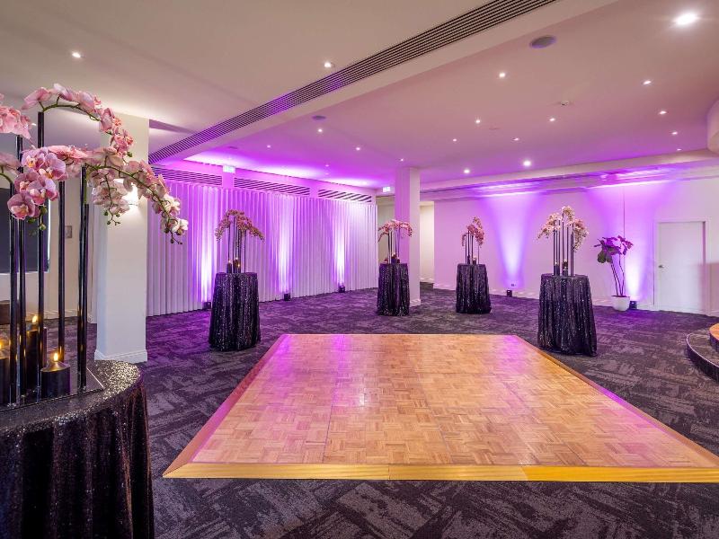 Mercure Gold Coast Resort image