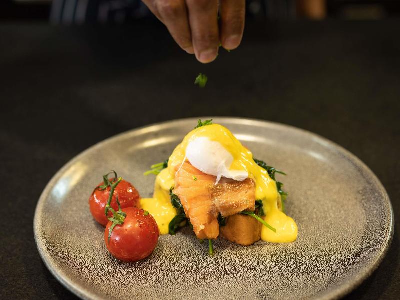 Novotel Auckland Airport image