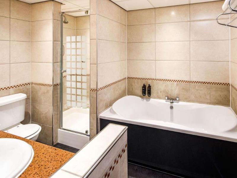 Mercure Chester Abbots Well Hotel image