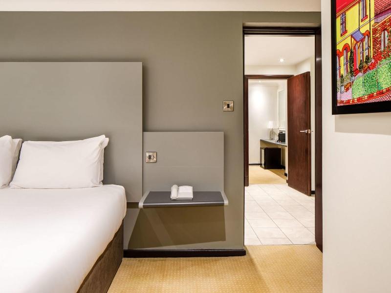 Mercure Chester Abbots Well Hotel image