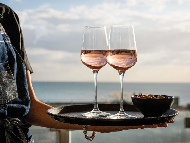 Mercure Brighton Seafront Hotel image