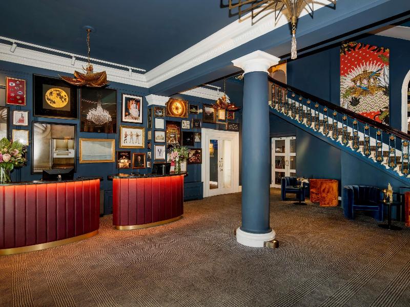 Mercure Brighton Seafront Hotel image
