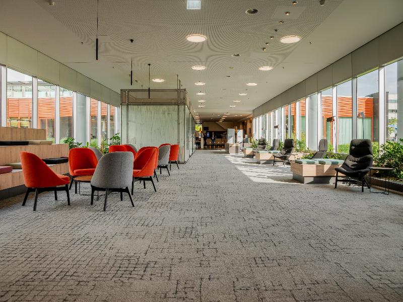 Steigenberger Airport Hotel Amsterdam image