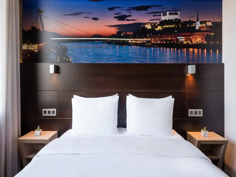 Lindner Hotel Bratislava image