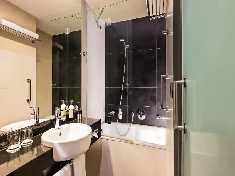 Lindner Hotel Bratislava image
