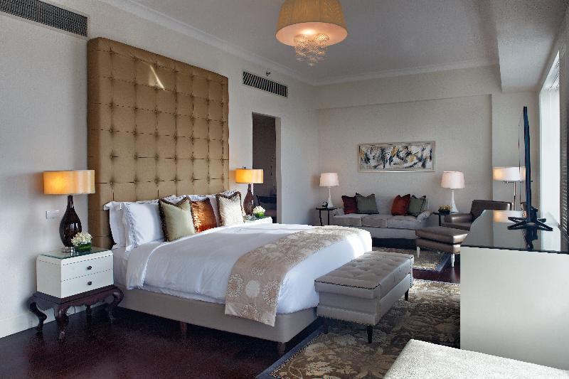 Raffles Makati gallery photo 22