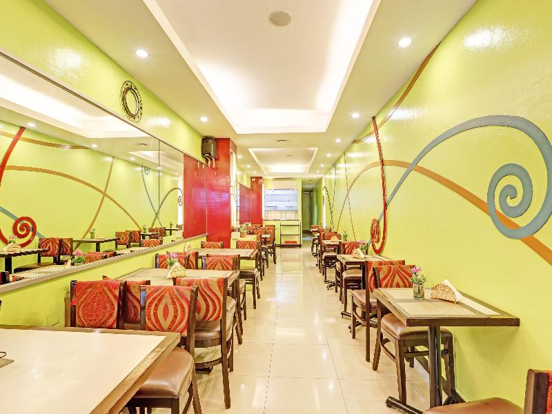 Townhouse OAK Makati Manila Near Pasay Evangelista image