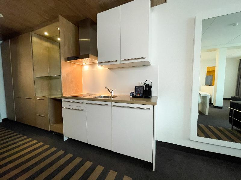 Westcord WTC Hotel Leeuwarden image
