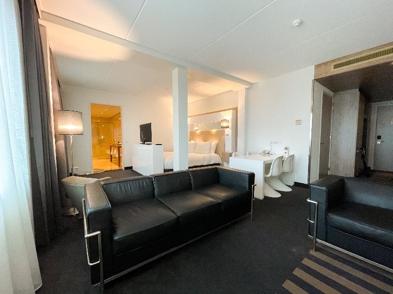 Westcord WTC Hotel Leeuwarden image