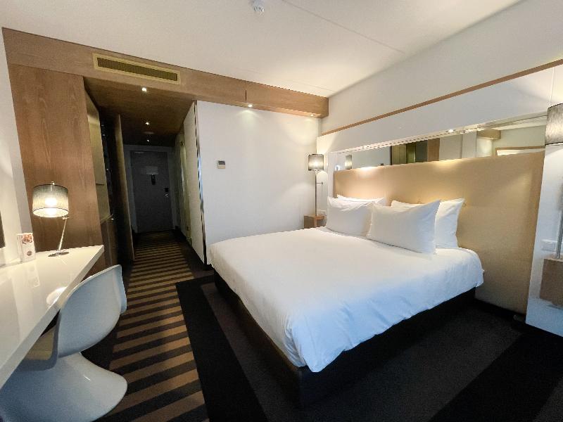 Westcord WTC Hotel Leeuwarden image