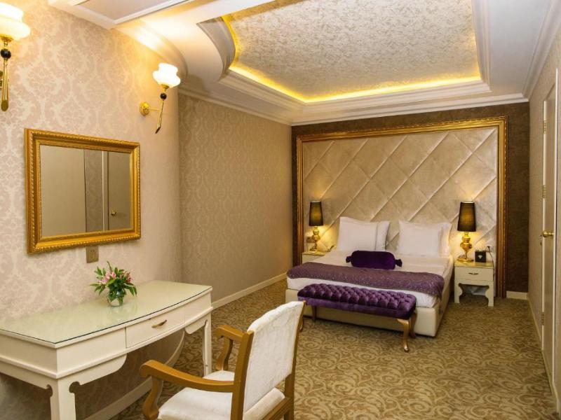 Teatro Boutique Hotel image