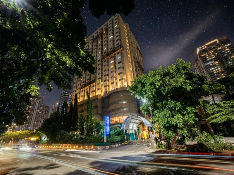 Aston Pluit Hotel & Residence — exterior view