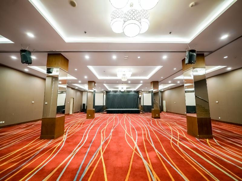 Aston Pluit Hotel & Residence image