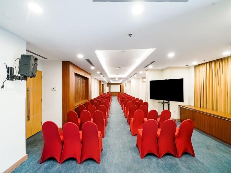 Aston Pluit Hotel & Residence image