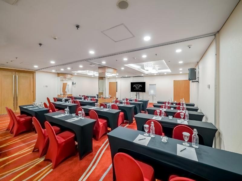 Aston Pluit Hotel & Residence image