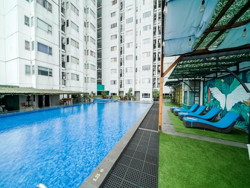 Aston Pluit Hotel & Residence image