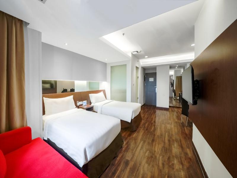 Aston Pluit Hotel & Residence image