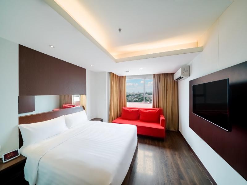 Aston Pluit Hotel & Residence image